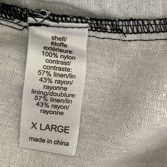 Lace skirt with contrast lining - Picture 9 of 9